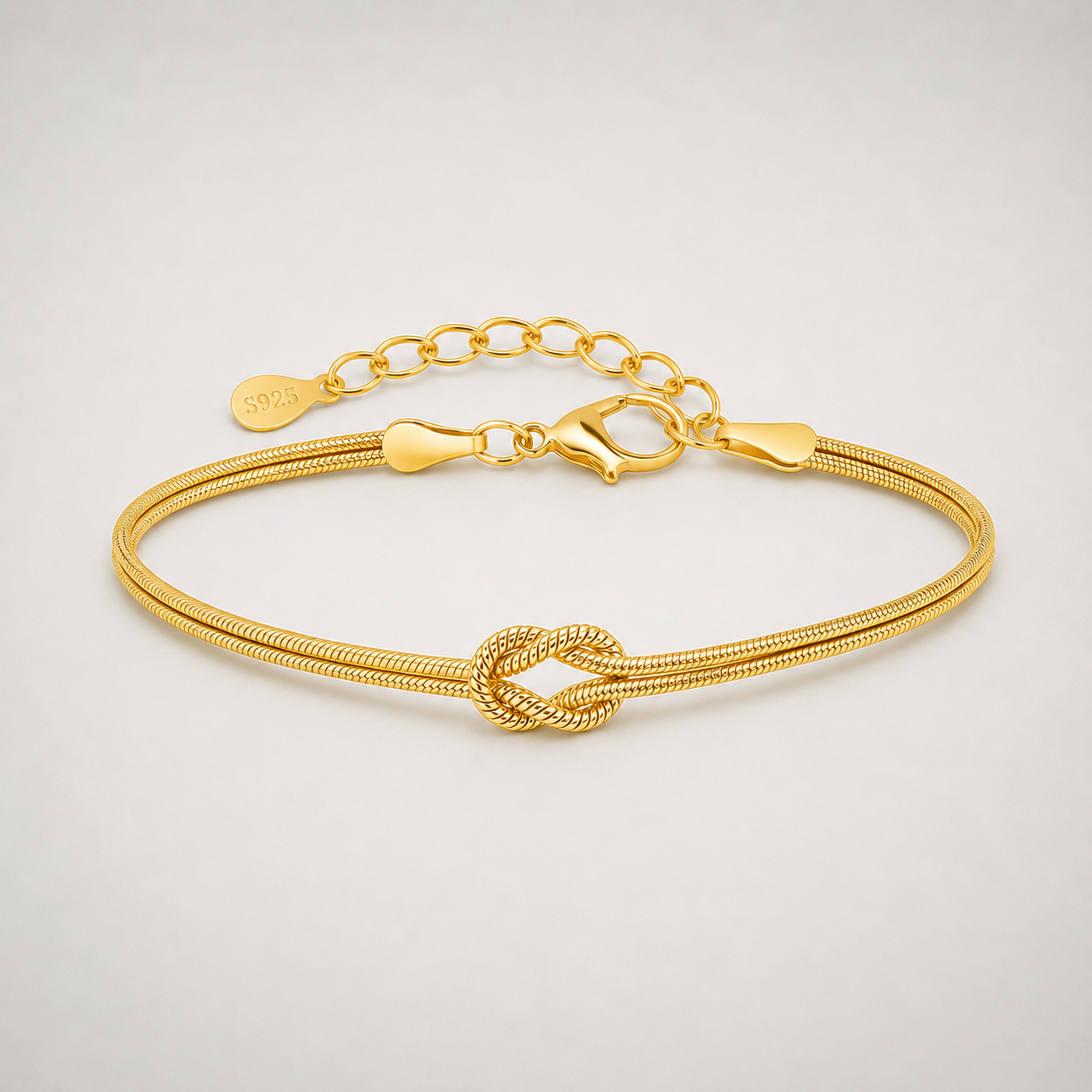 The Amora Knot