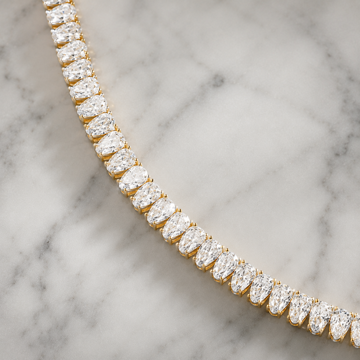 The Eternity Necklace — 18k Gold-Plated Teardrop Collar