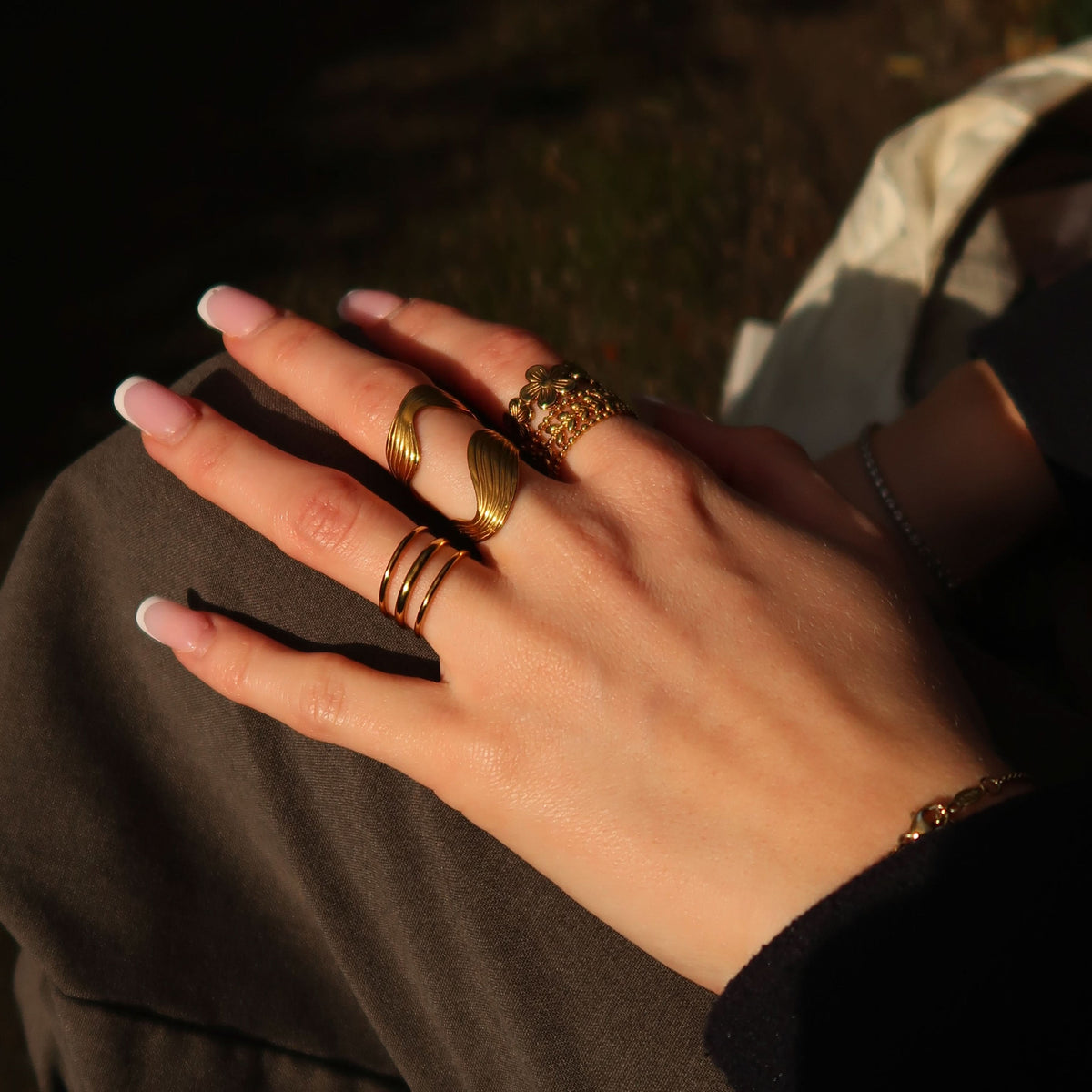 Whole Ring