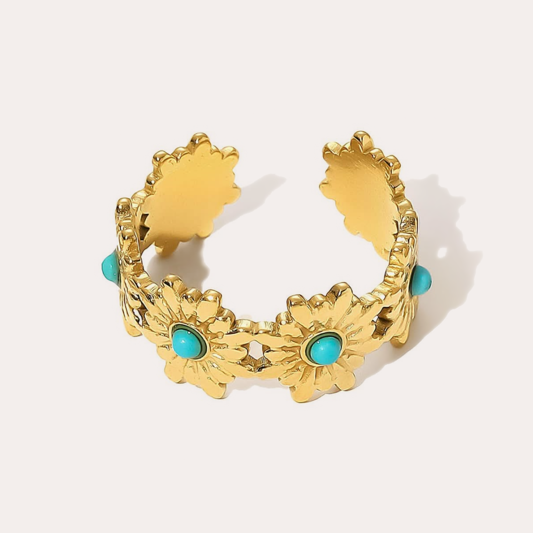 The Amora Blue Daisy Ring, gold stainless steel ring