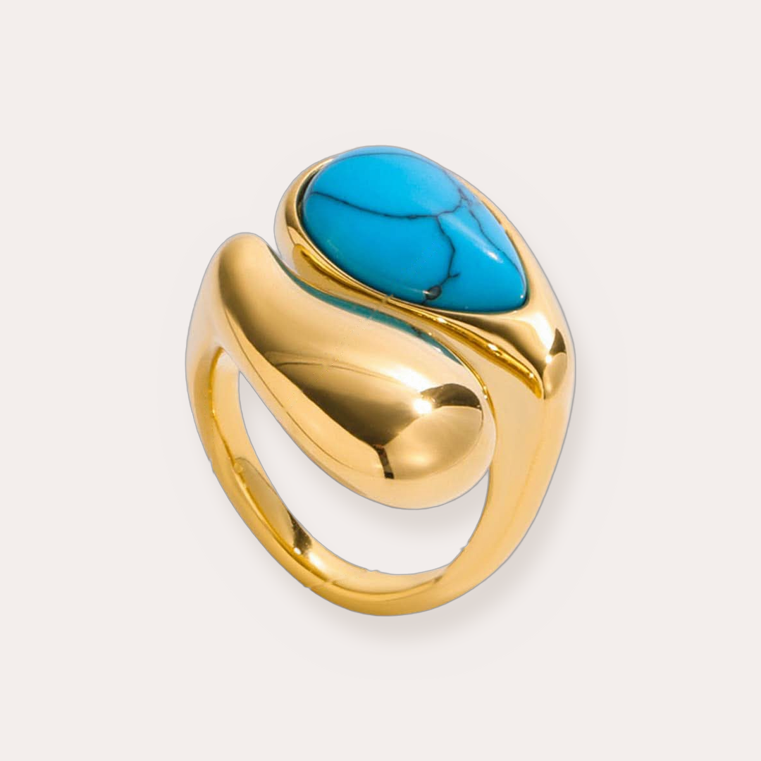 The Amora Toi et Moi Ring – Lagoon, gold stainless steel ring