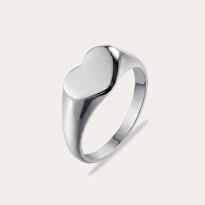 The Amora Heart Signet, Silver