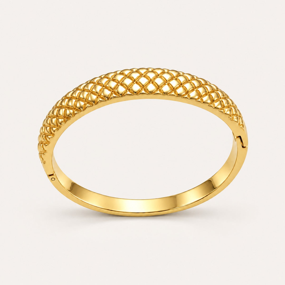 The Amora Quilted Bangle