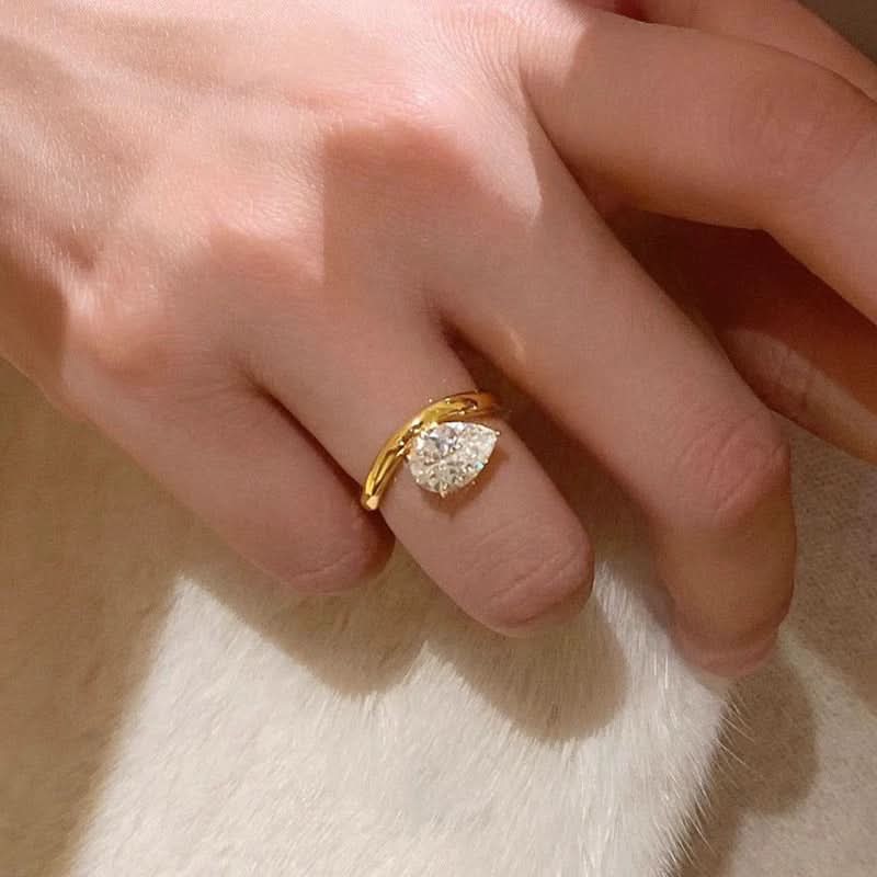 The Amora Pear Solitaire Ring