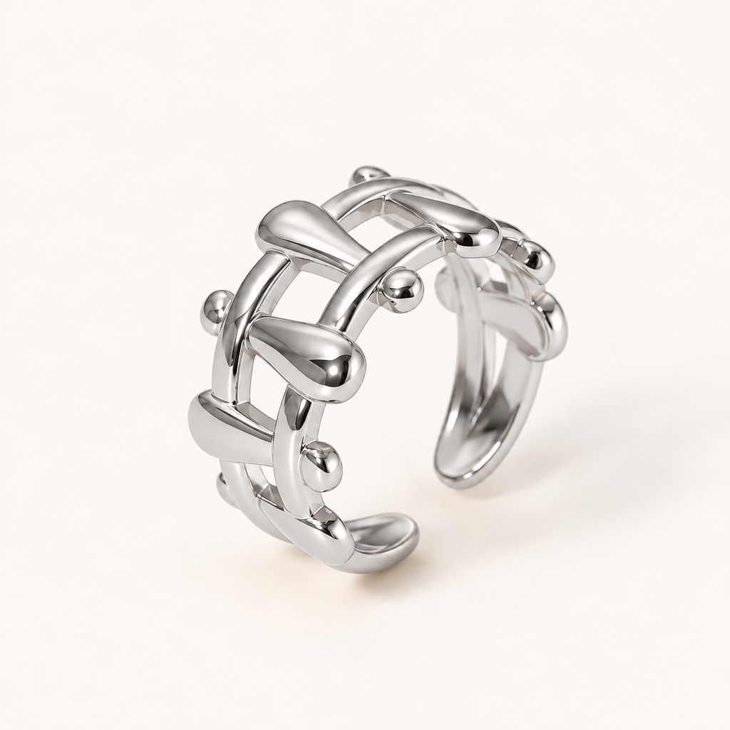 Rooted ring in silver #Color_Silver