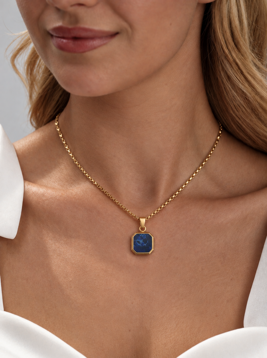 The Amora Geometric Pendant