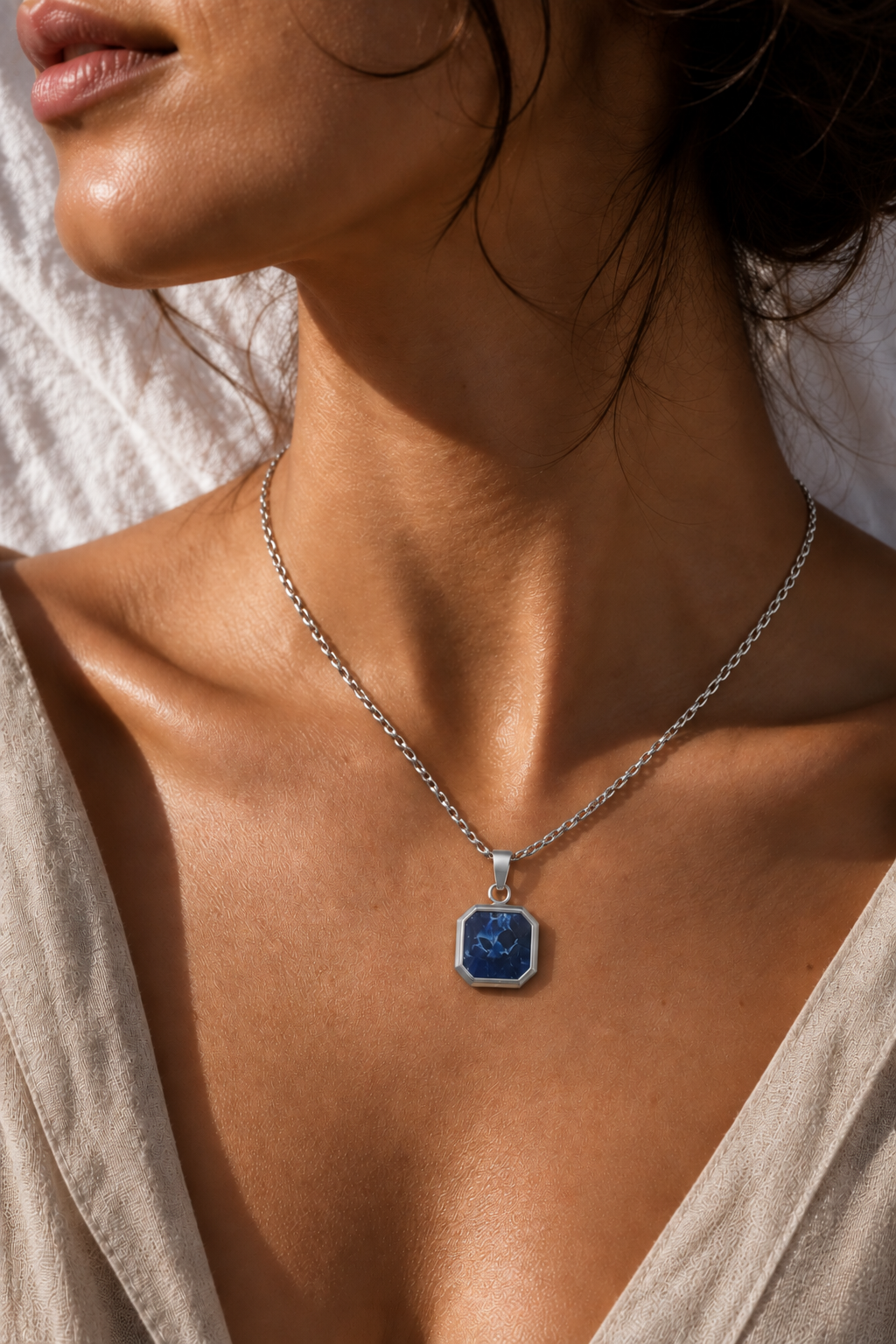 The Amora Geometric Pendant