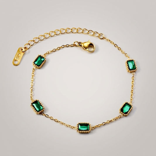 The Amora Emerald Station Bracelet