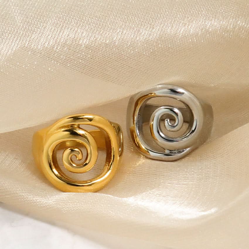 The Amora Spiral Ring