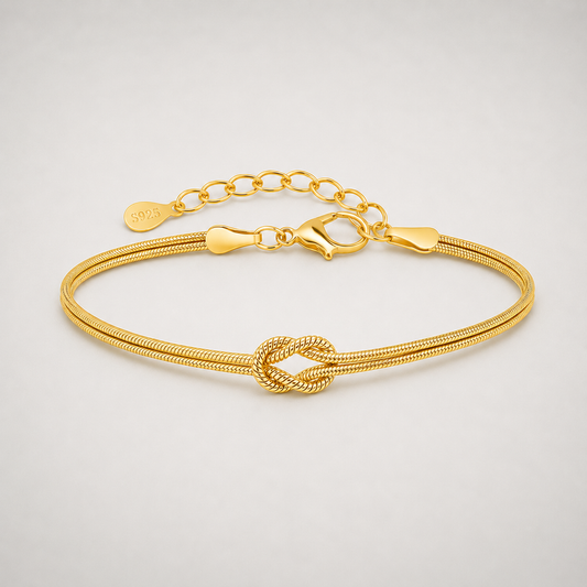 The Amora Knot