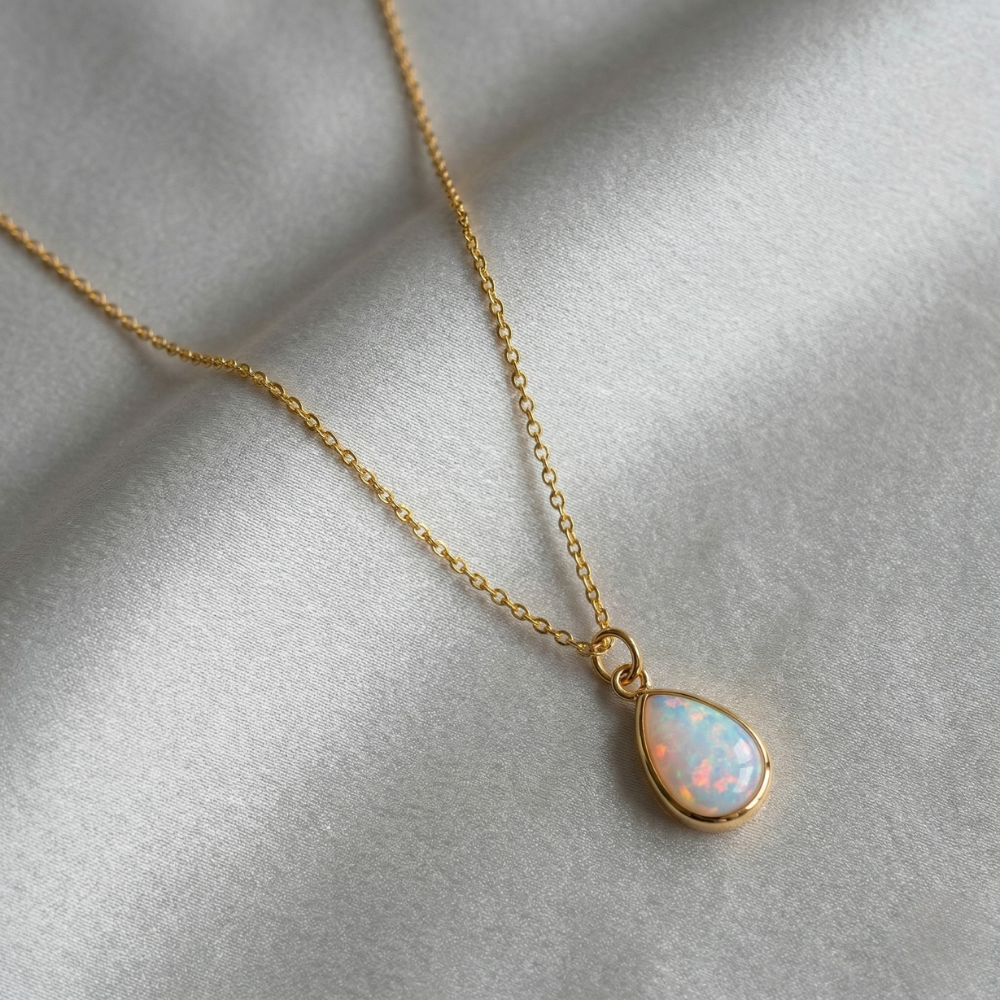 Opaline Pendant Necklace