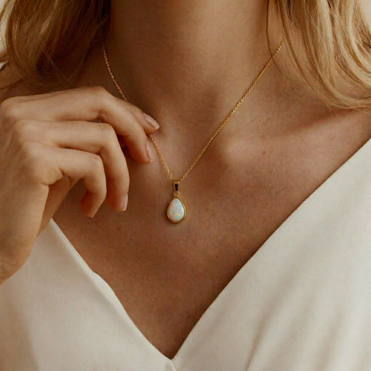 Opaline Pendant Necklace