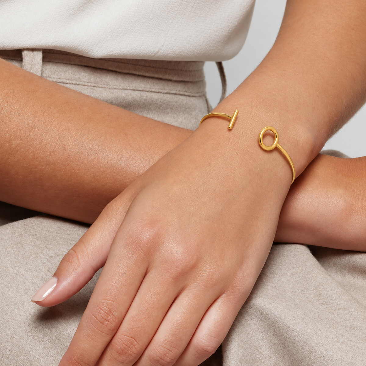 The Amora Toggle Cuff