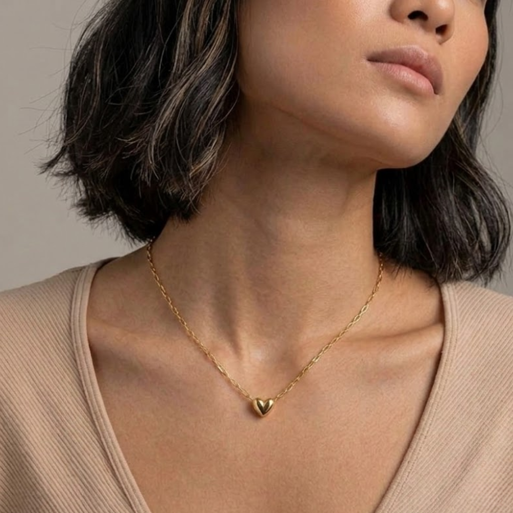 The Amora Magnetic Heart