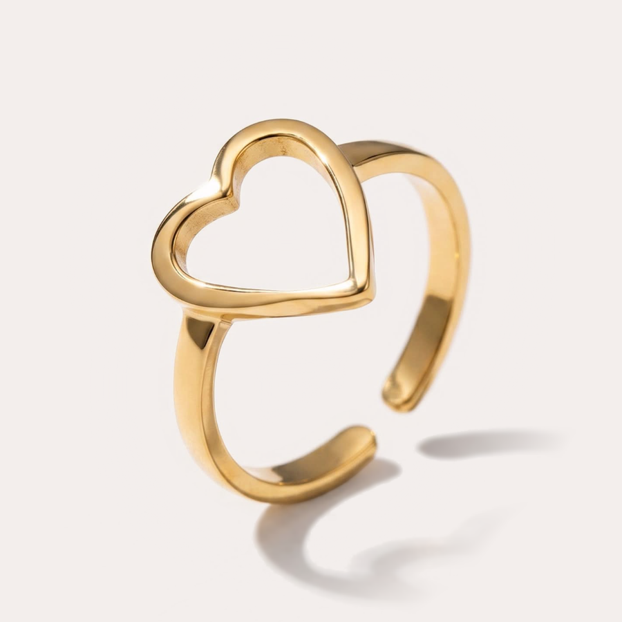 The Amora Big Heart Ring, gold stainless steel ring