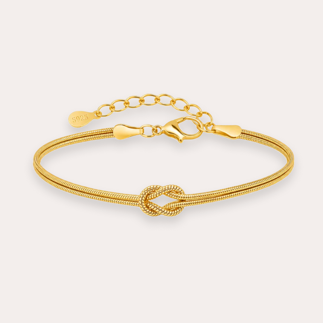 The Amora Knot
