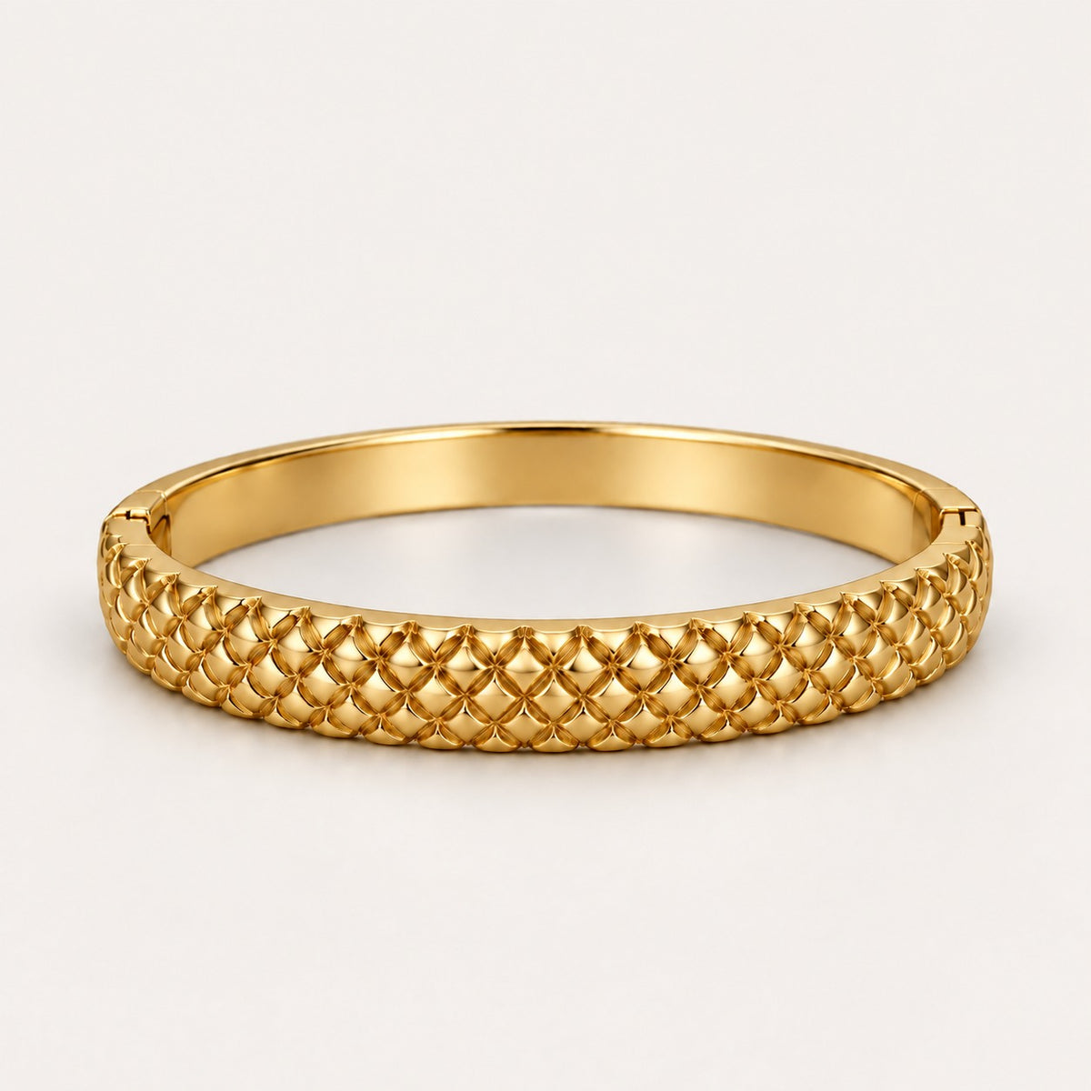 The Amora Quilted Bangle