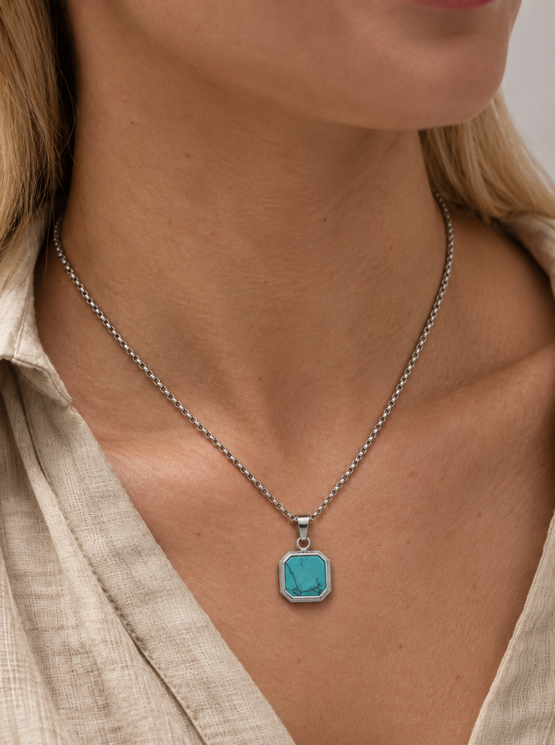The Amora Geometric Pendant